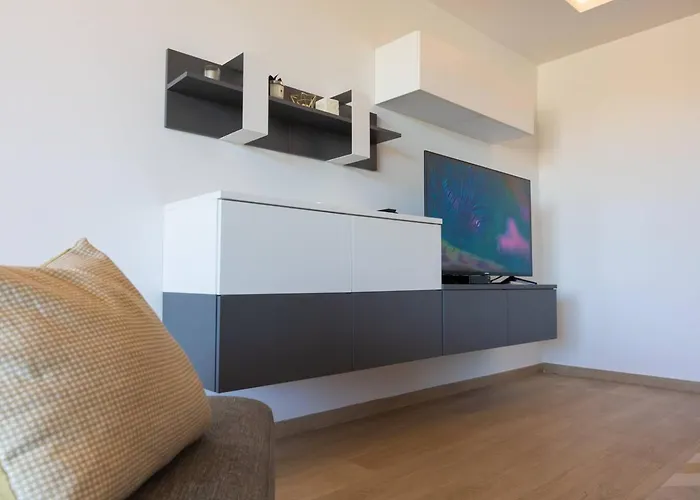 Amazing Family In By Homely *